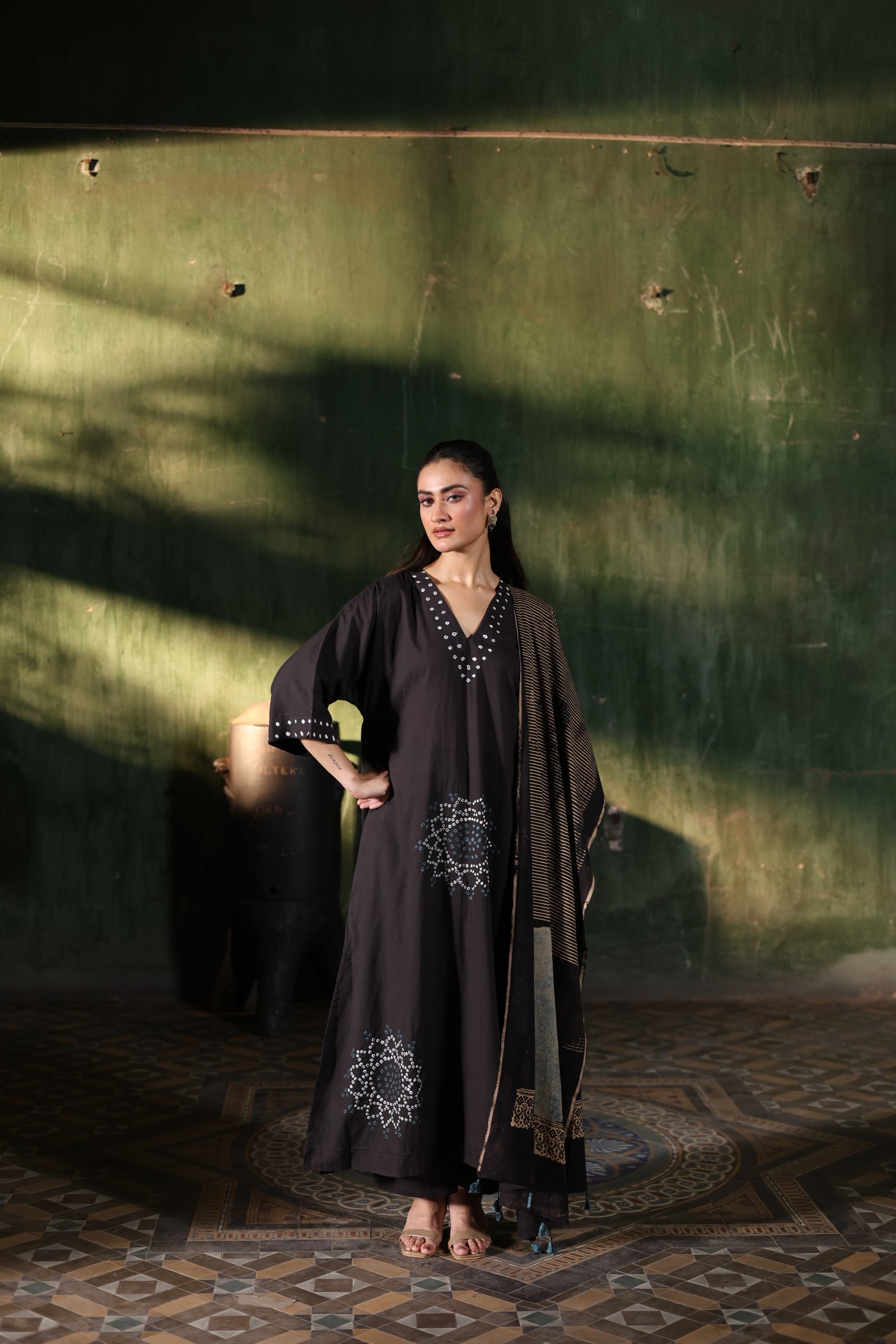 Raunaq-Black (Cotton Ajrakh Bhandej)
