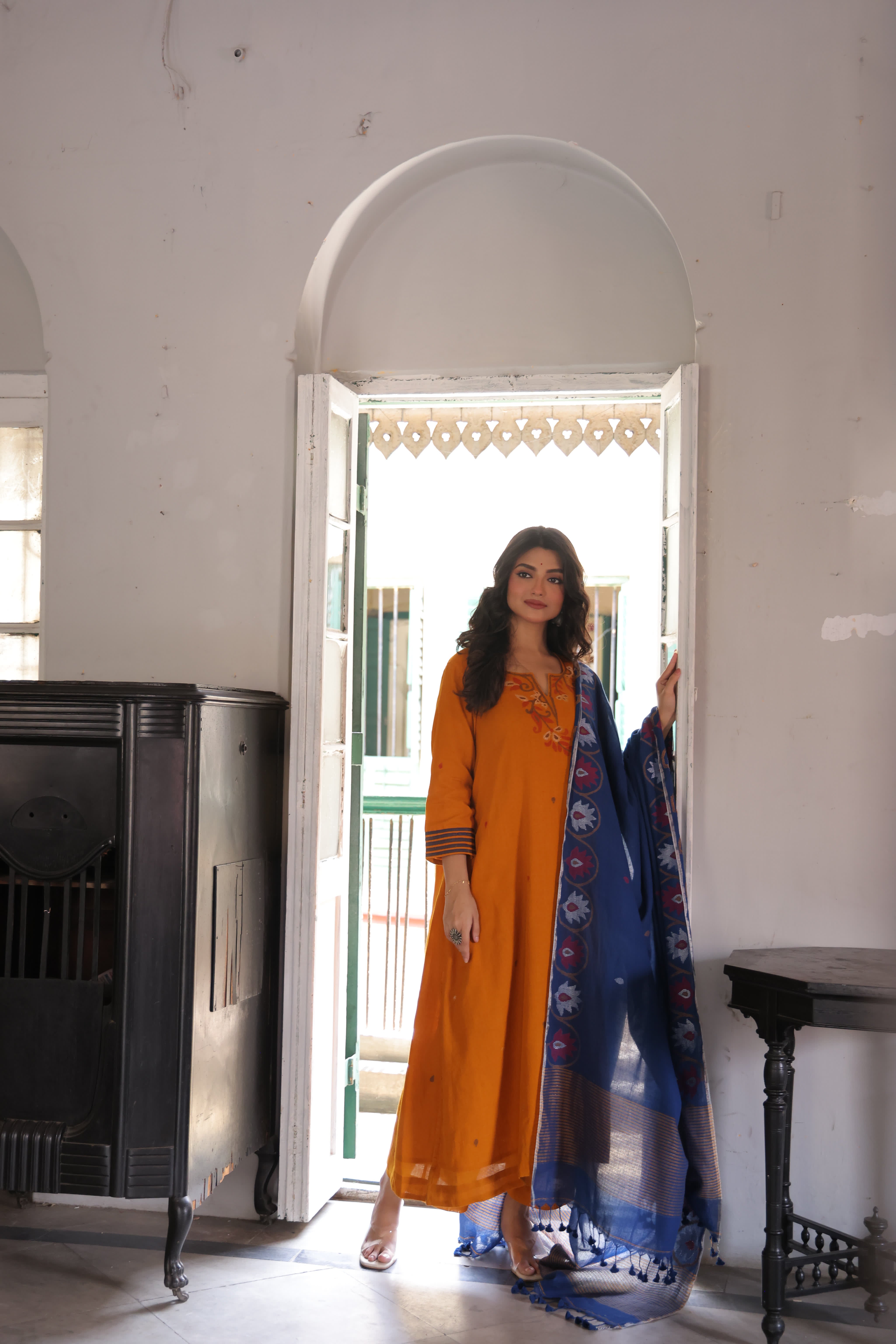 Azaa (Mulmul Jamdani)