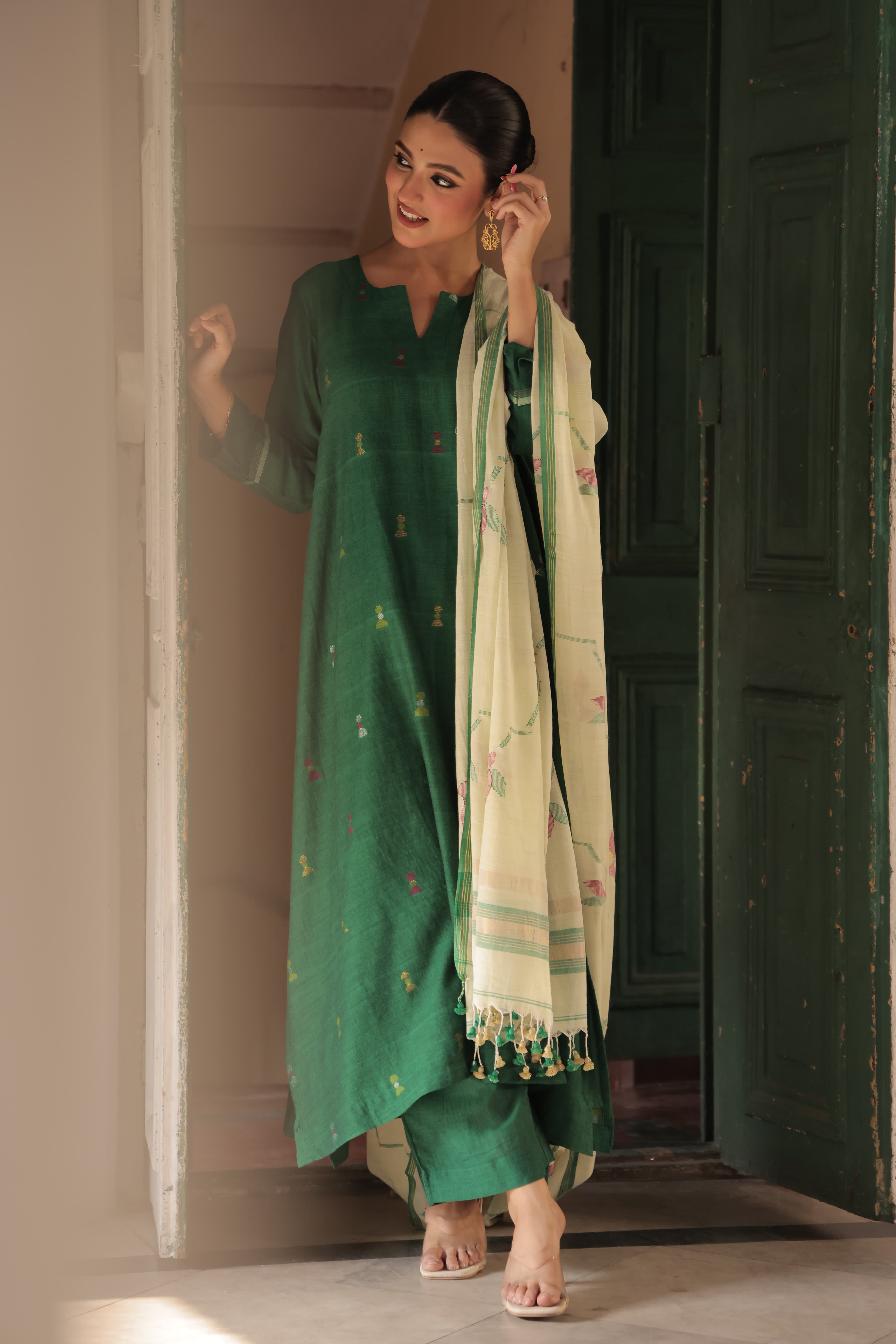 Taal (Mulmul Jamdani)