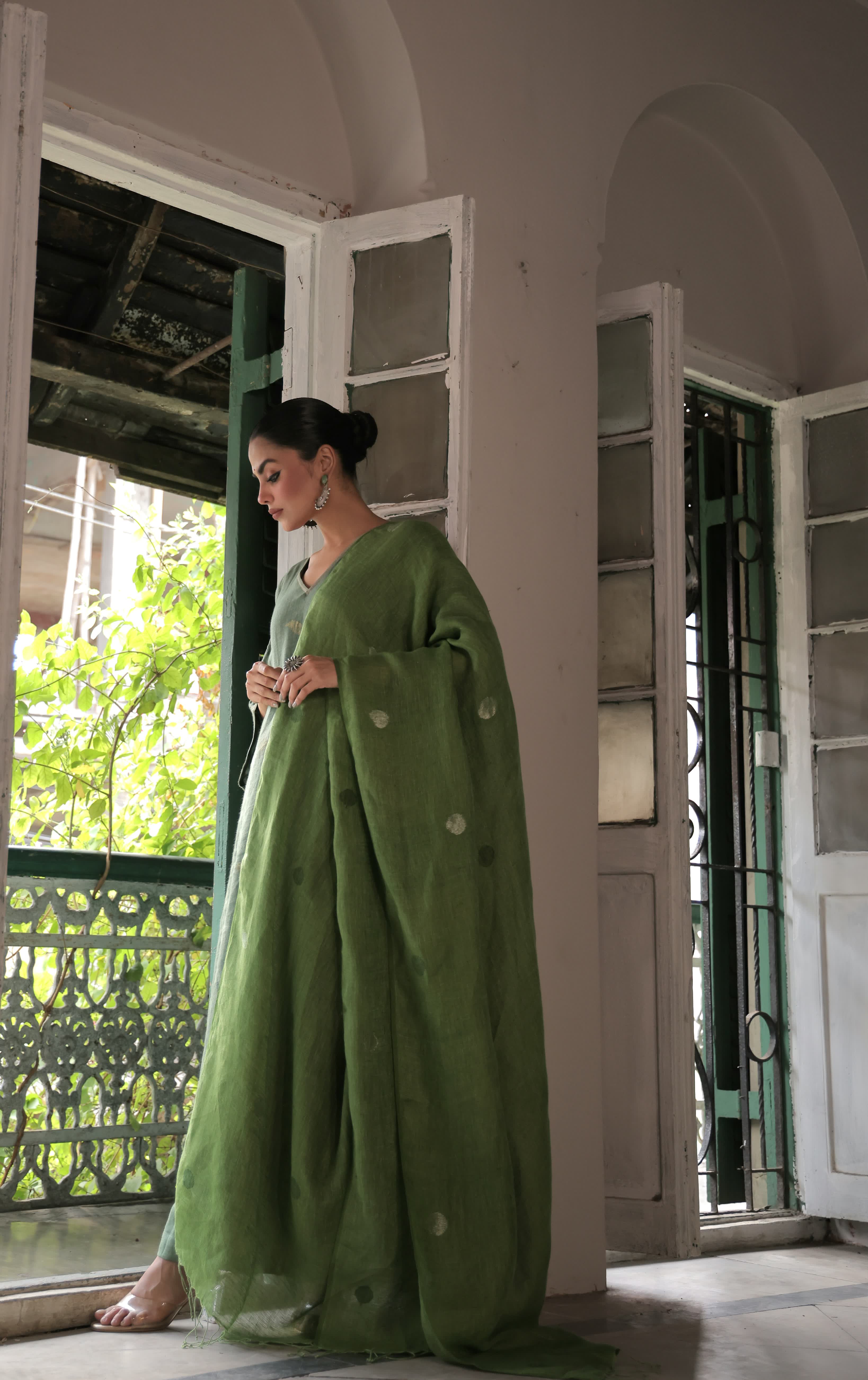 Zaar - Green (Linen Jamdani)