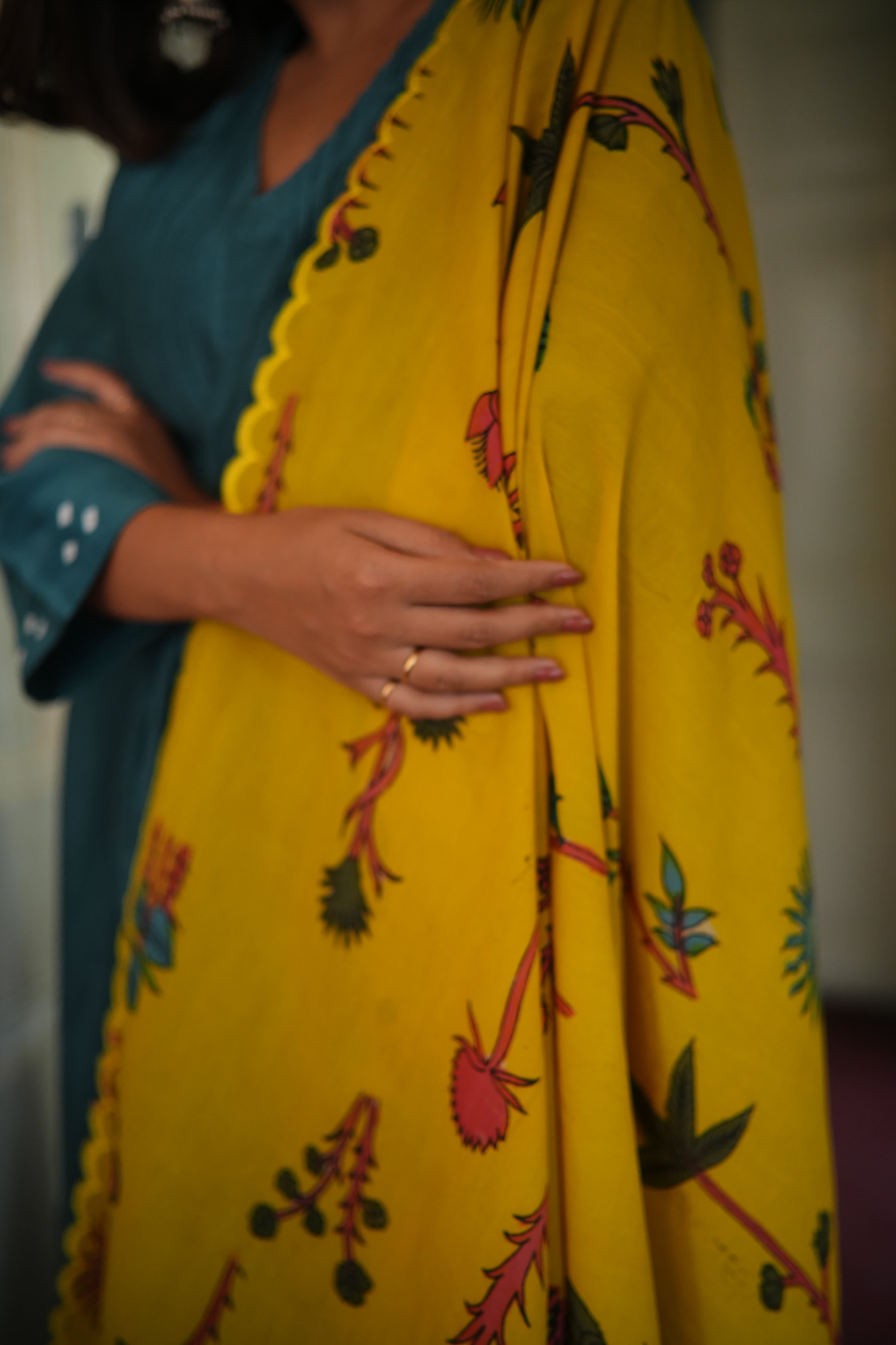 Chitra-Turq (Mulmul Chanderi kalamkari & bhandej)