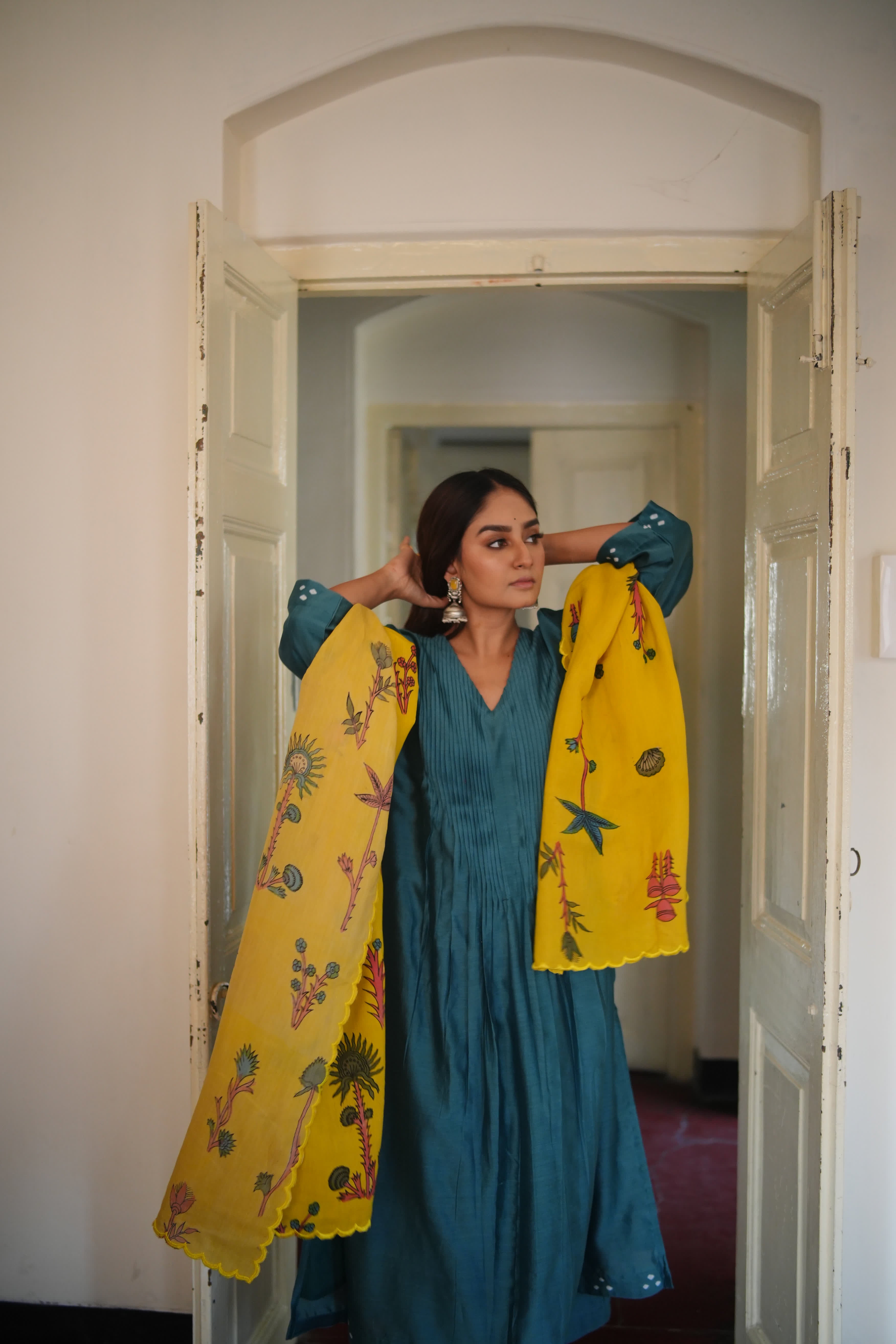 Chitra-Turq (Mulmul Chanderi kalamkari & bhandej)