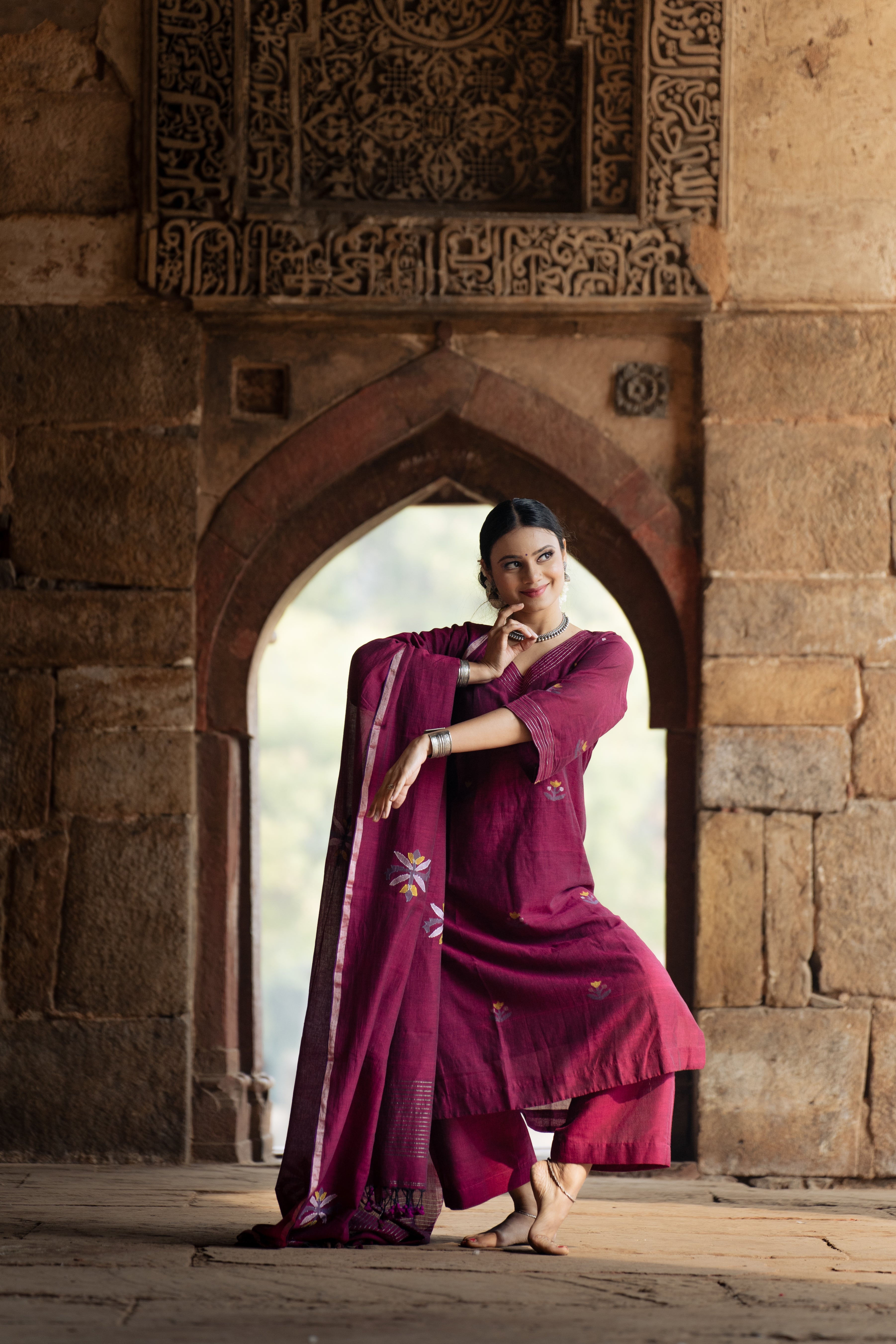 Magenta Muse (Mulmul Jamdani)