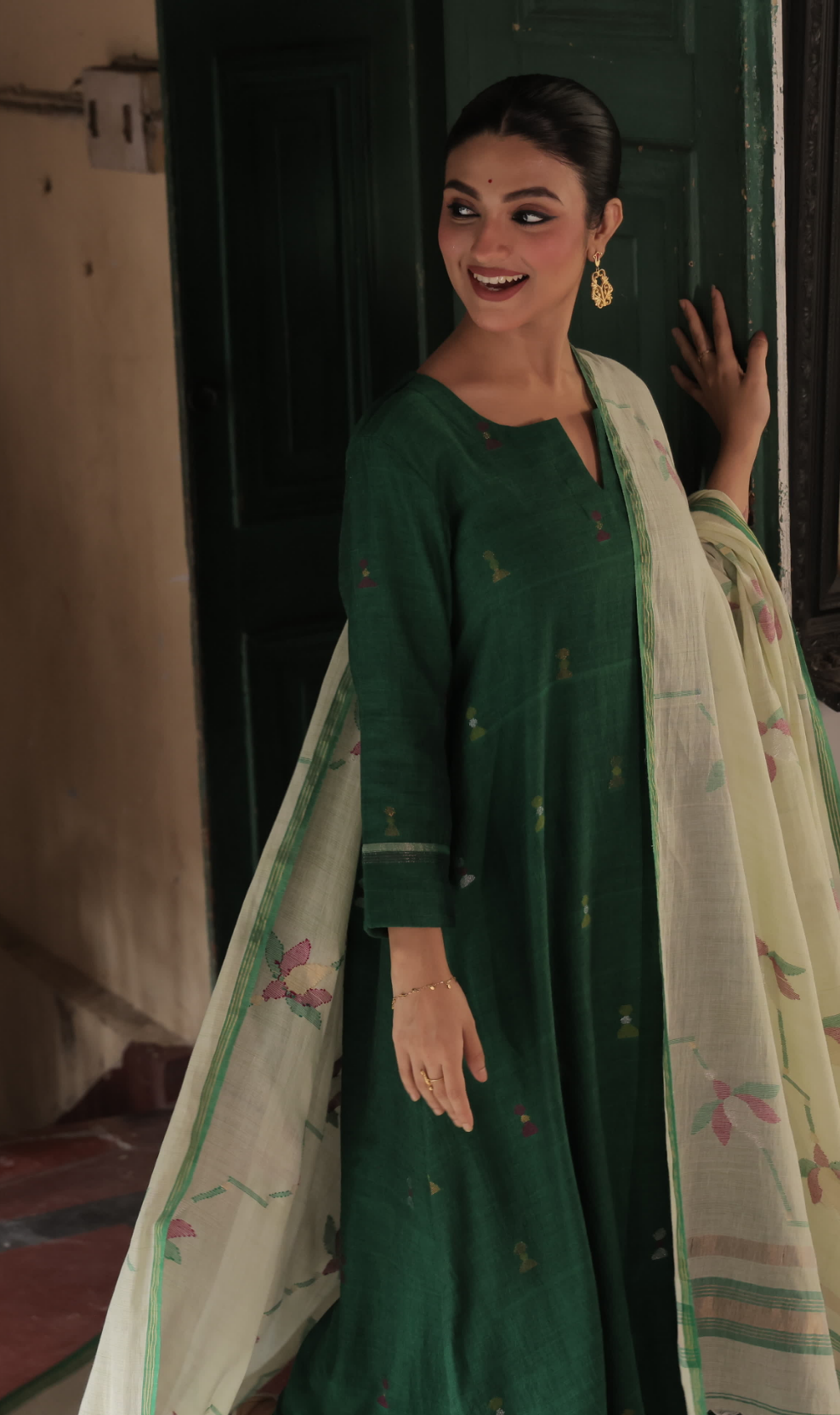 Taal (Mulmul Jamdani)