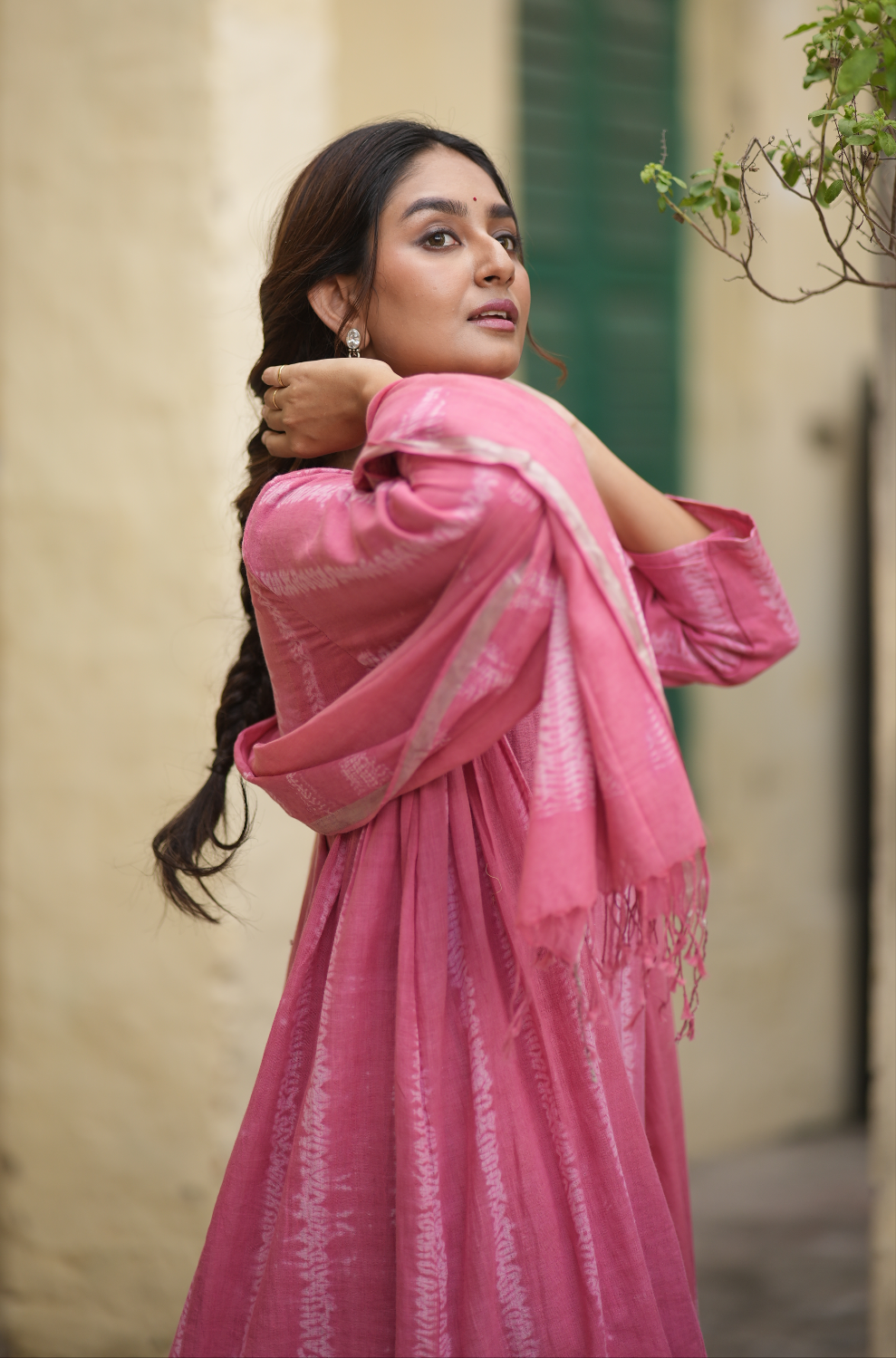 Petal Glow (Mulmul Bhandej)