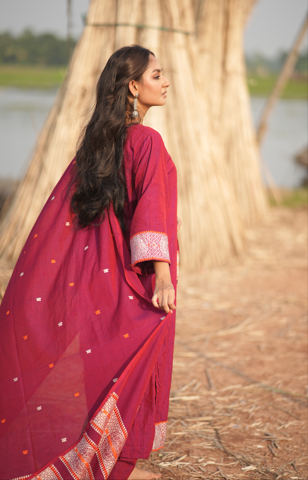 Magenta Bloom (Assamese Handloom Cotton)