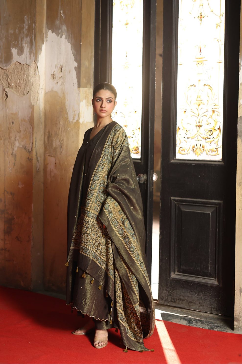 SITARAH - Charcoal Olive