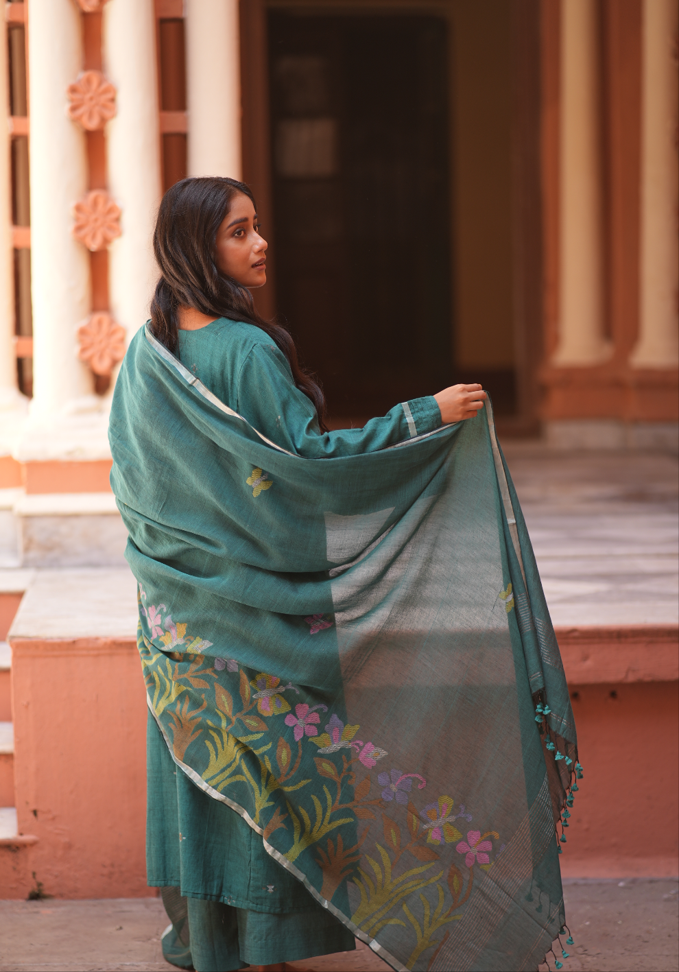 Teal Bloom (Mulmul Jamdani)