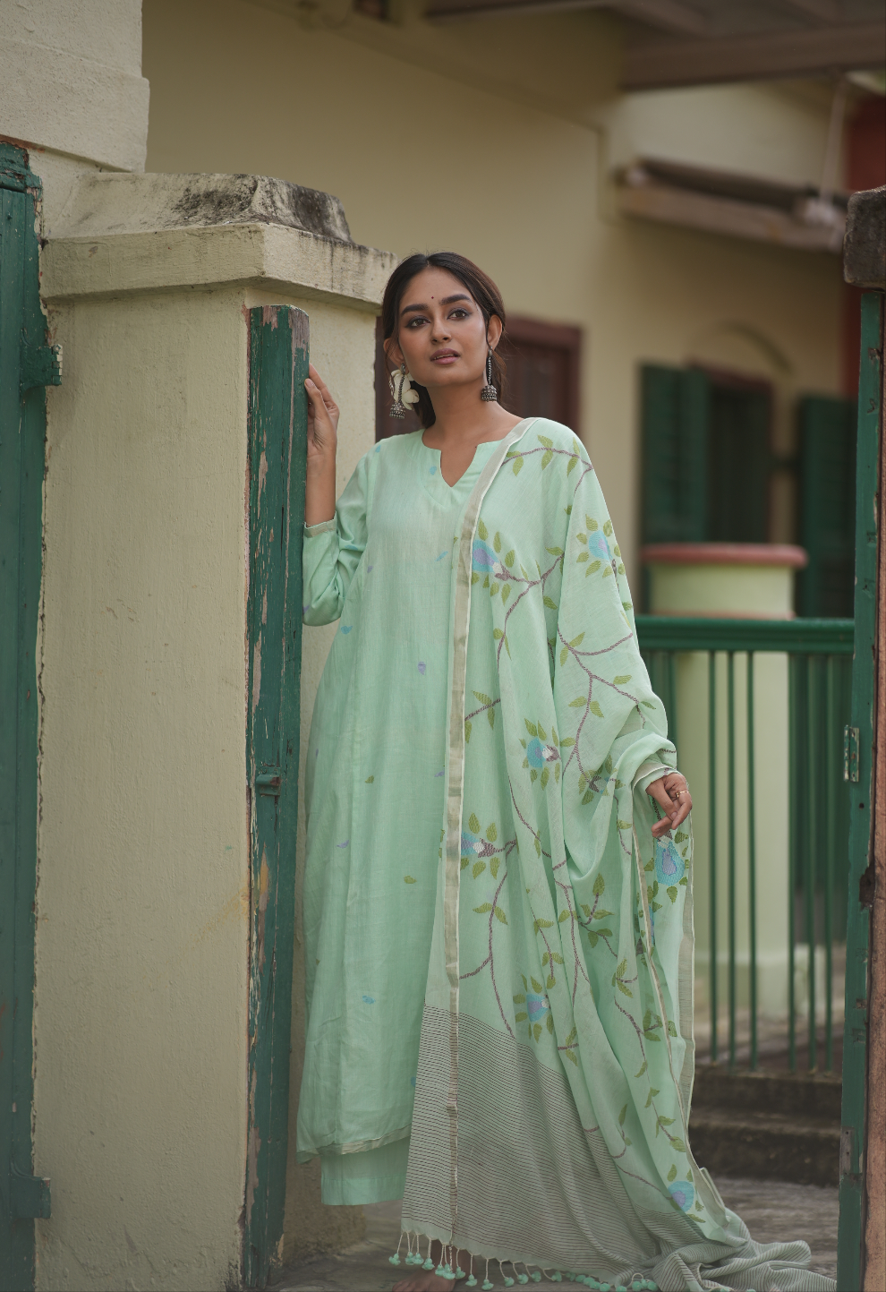 Emerald Bloom (Mulmul Jamdani)