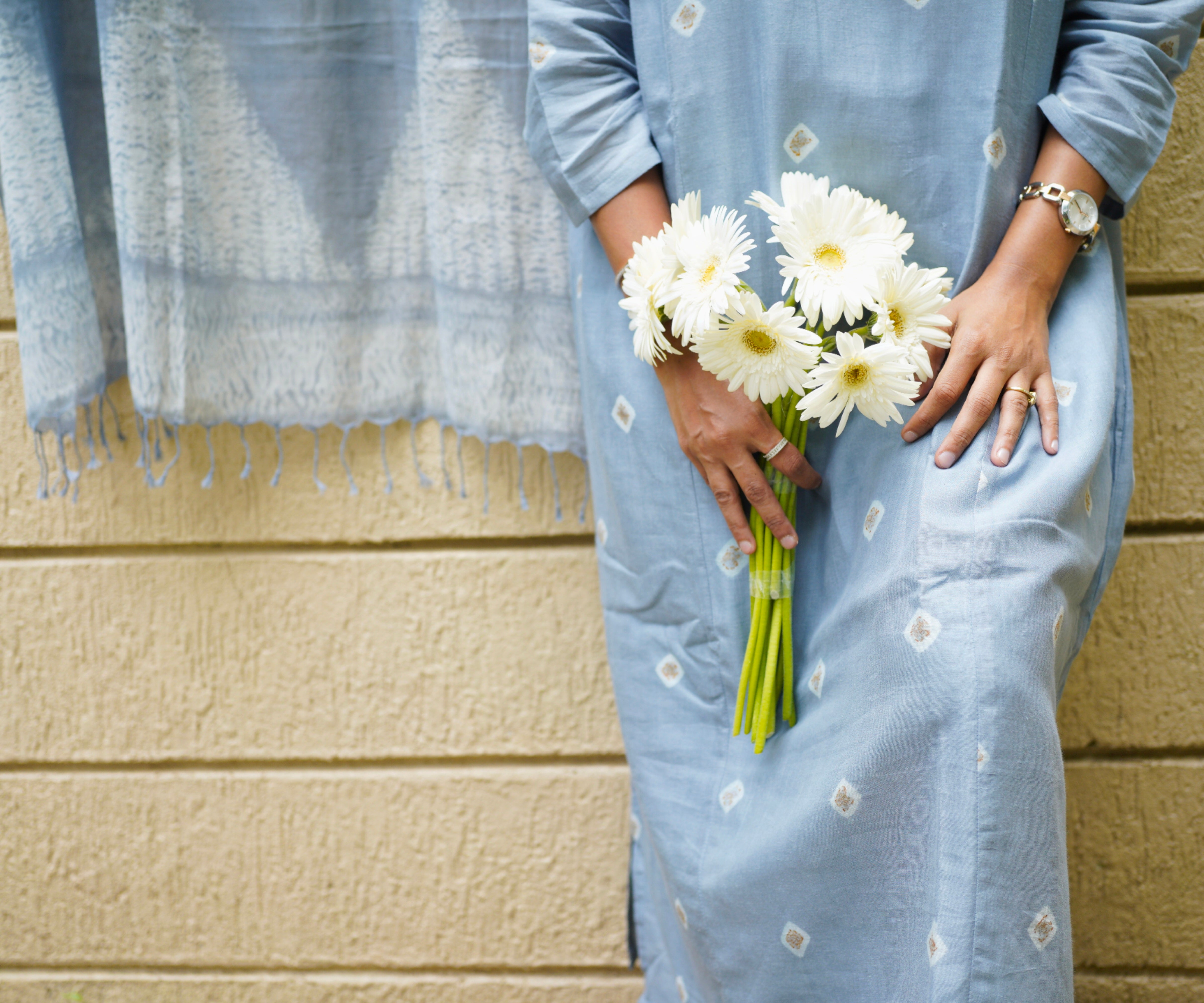 Cloudy Charm (Mulmul Bhandej)