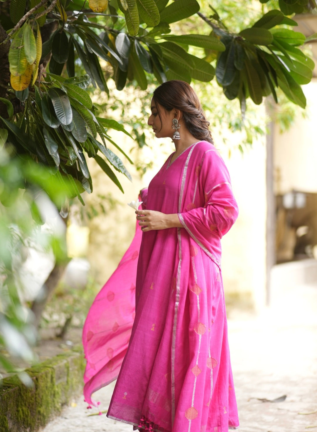 Fuchsia Delight (Mulmul Jamdani)