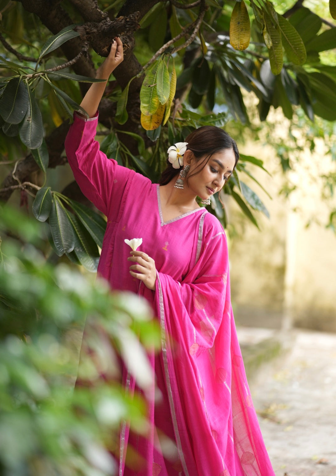 Fuchsia Delight (Mulmul Jamdani)