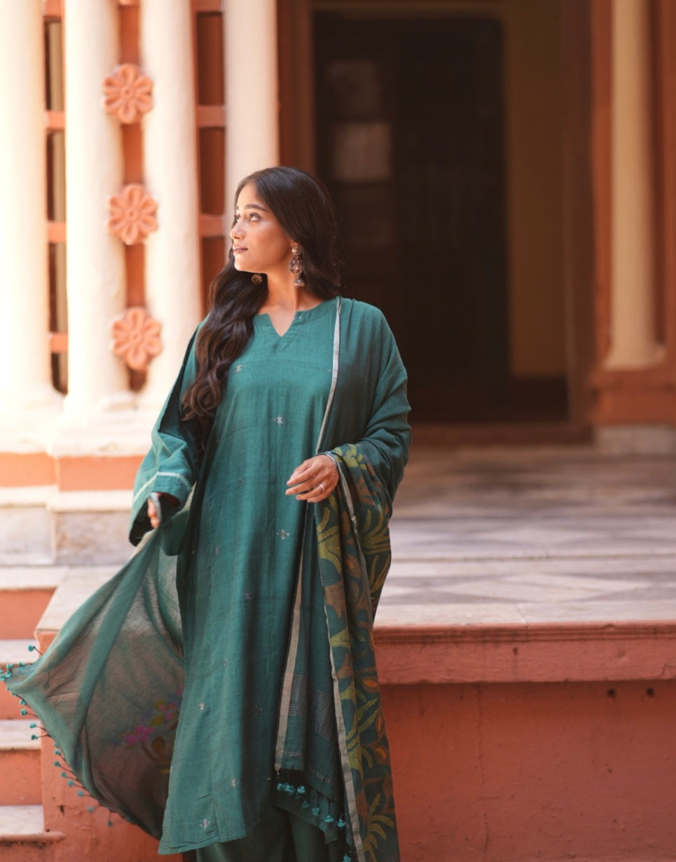 Teal Bloom (Mulmul Jamdani)