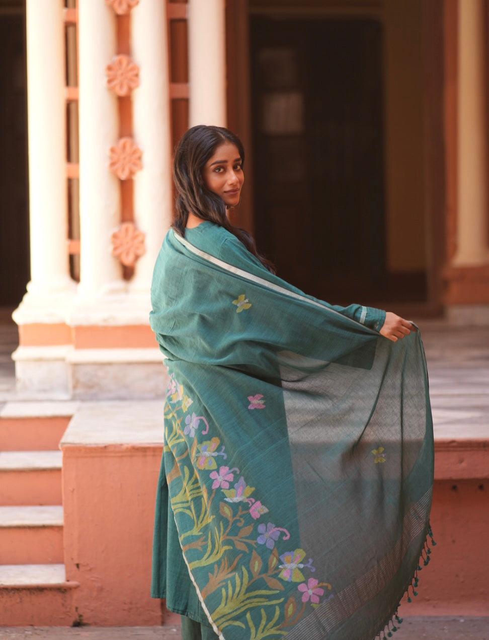 Teal Bloom (Mulmul Jamdani)