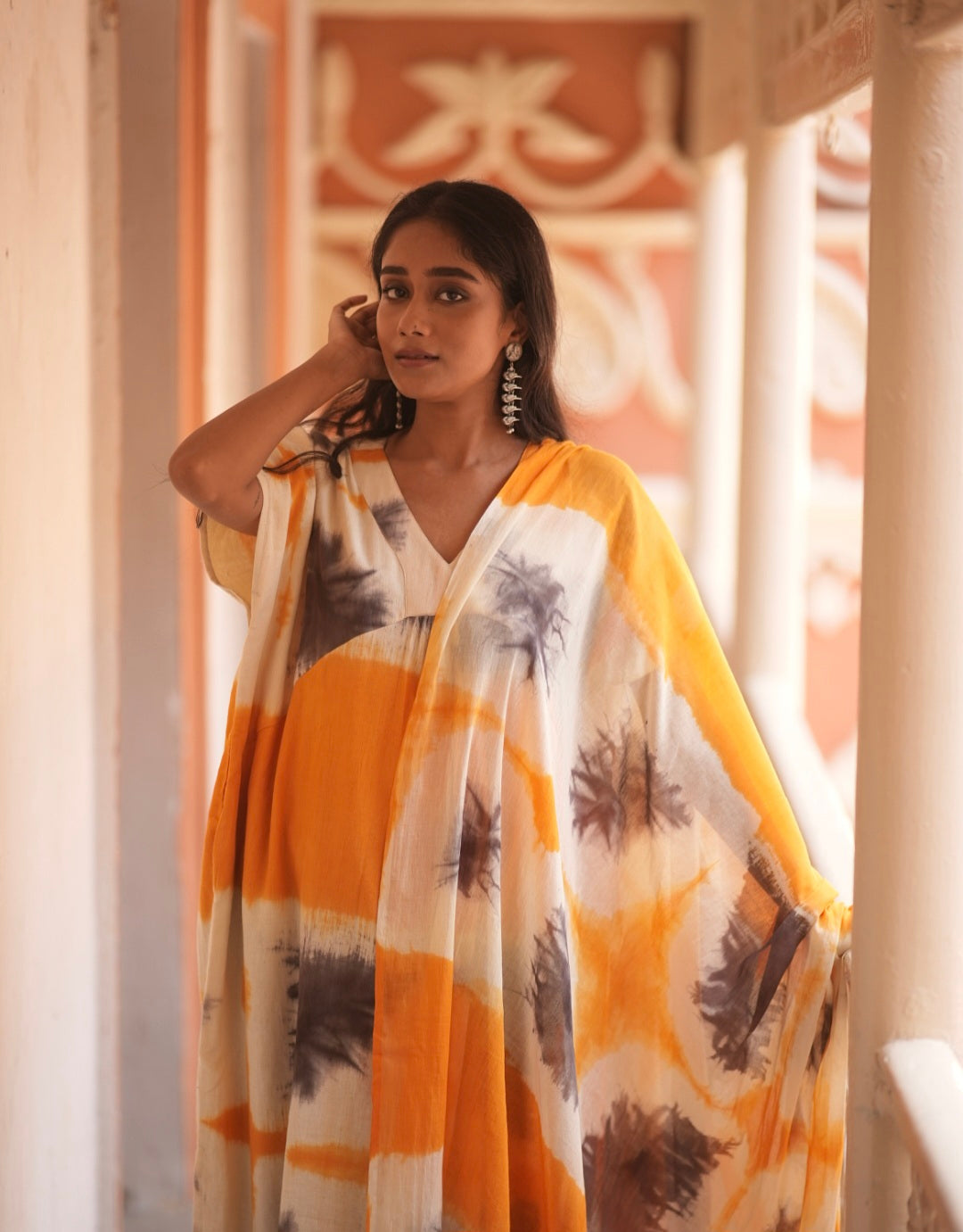 Amber Horizon (Mulmul Bhandej)