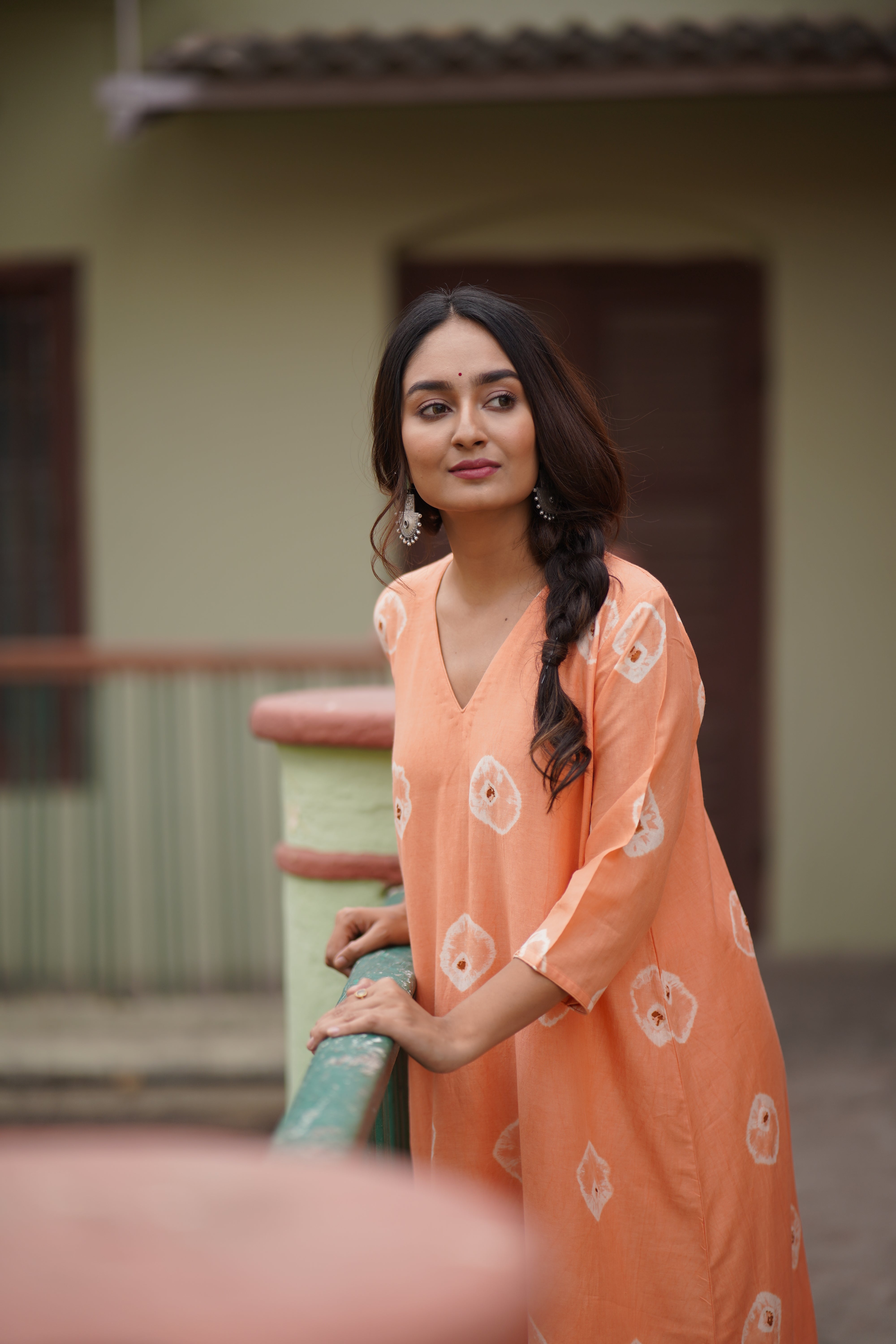 Apricot Mist (Mulmul Bhandej)