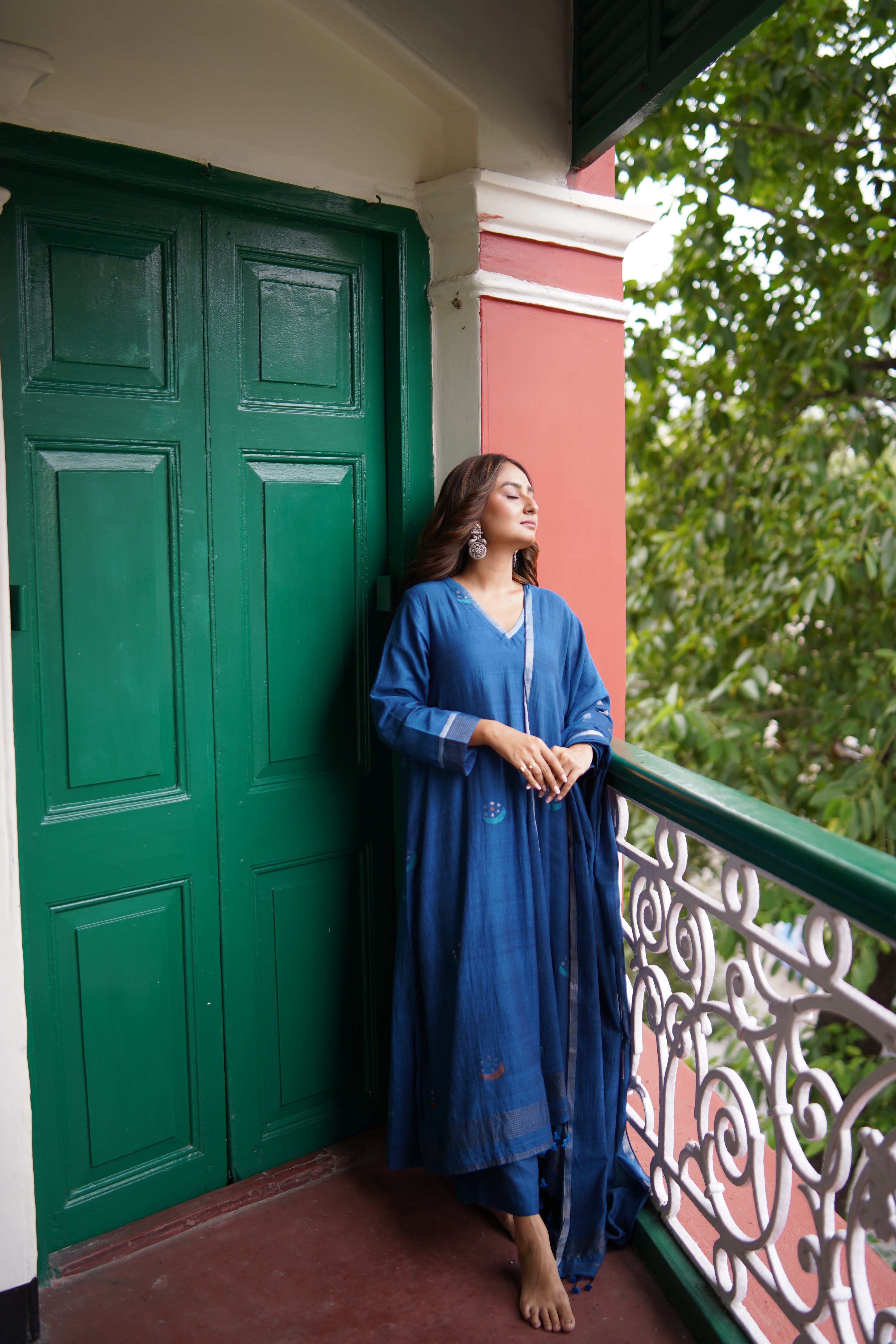 Azure Moon (Mulmul Jamdani)