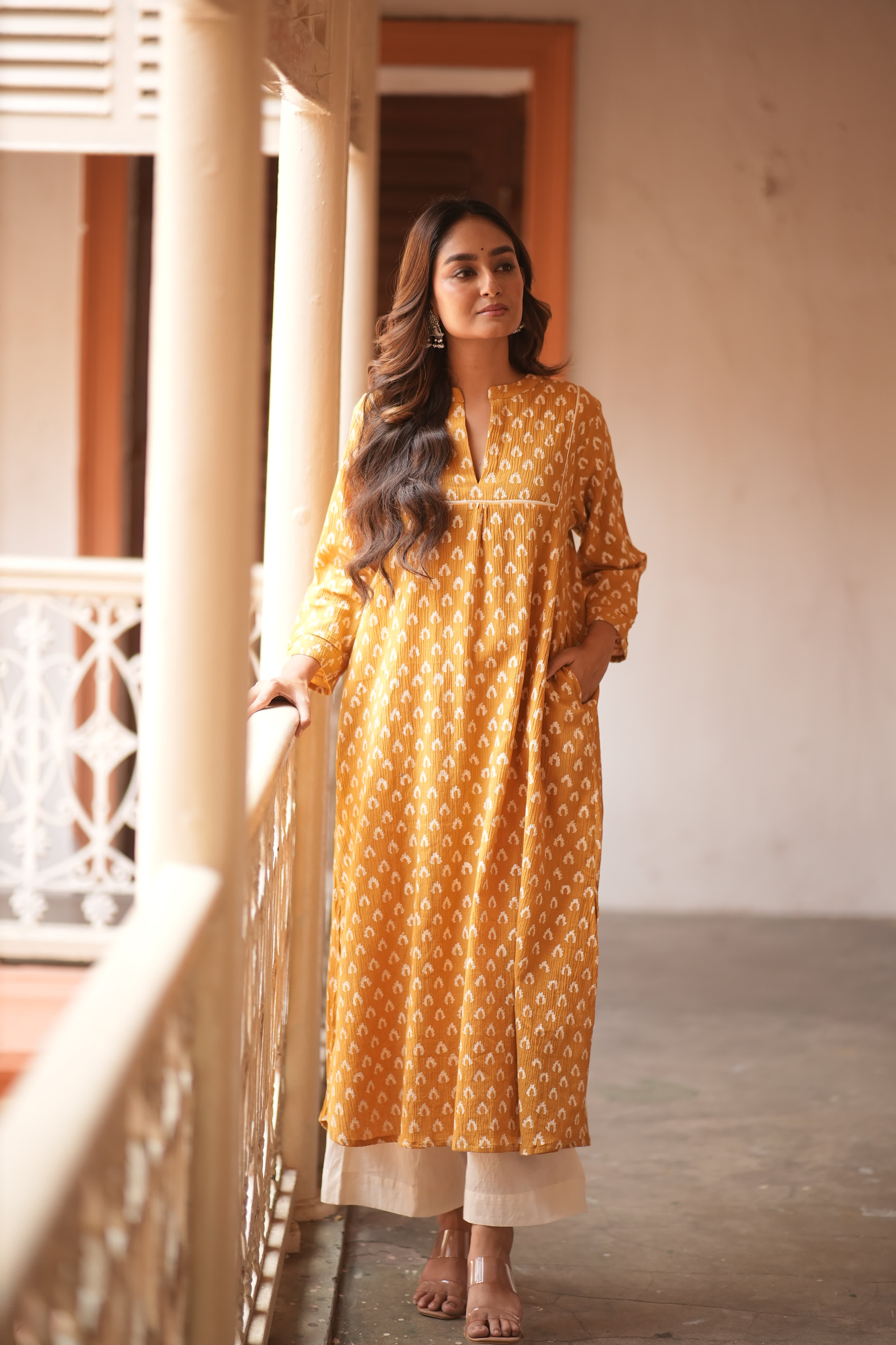 Oorja (Crinkled Cotton)