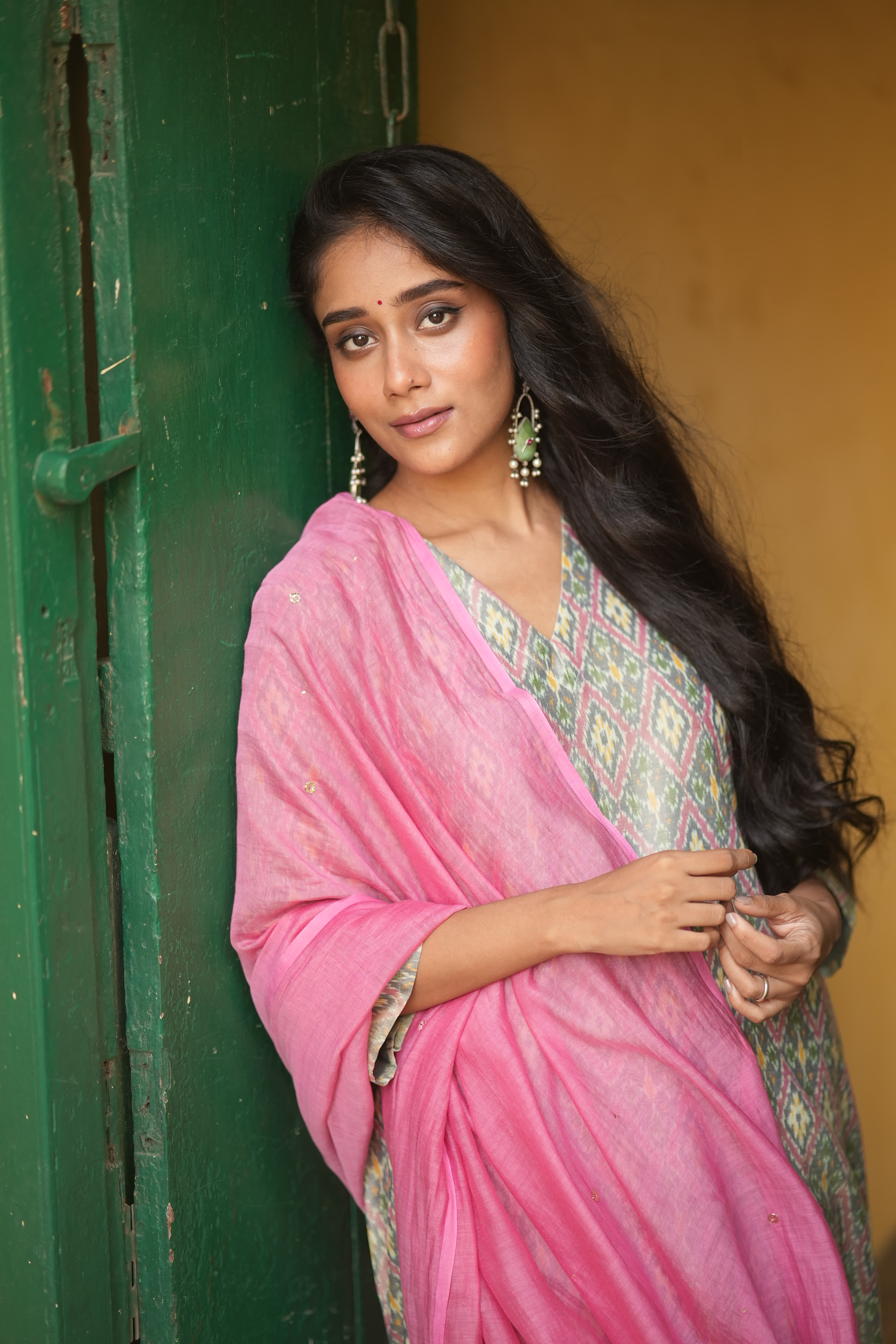 Ruhani-Pink (Ikat silk cotton, chanderi)