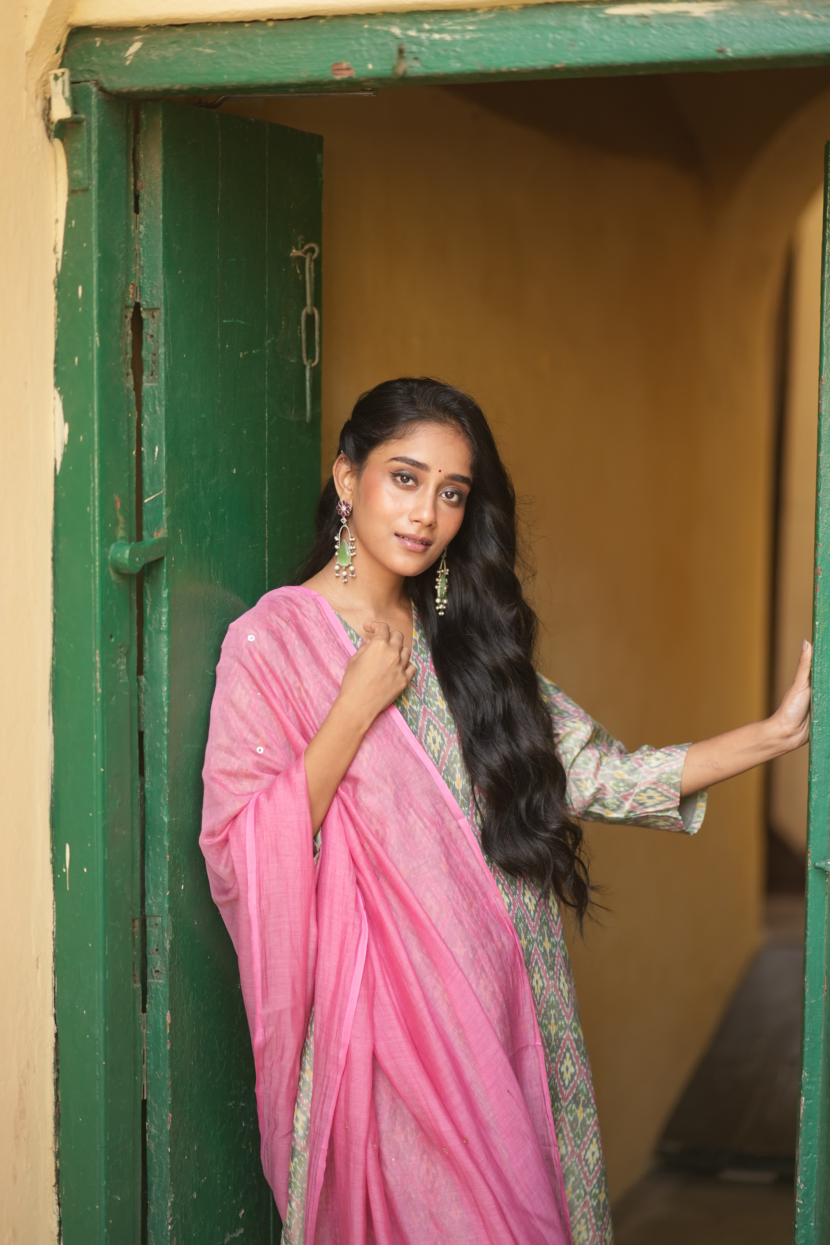 Ruhani-Pink (Ikat silk cotton, chanderi)