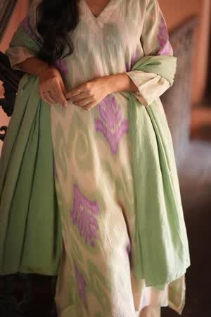 Taraash (Crinkled Cotton)