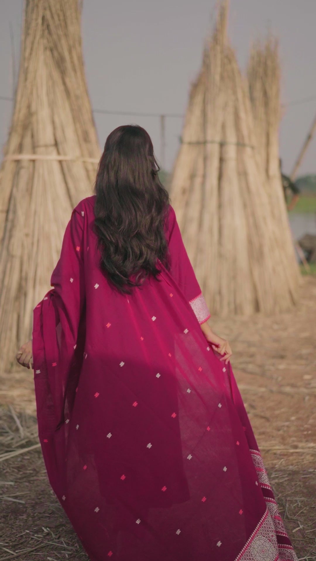 Magenta Bloom (Assamese Handloom Cotton)