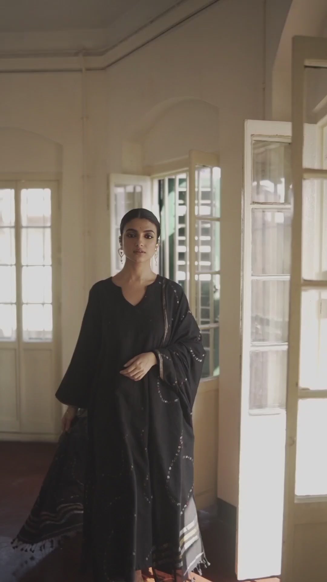 Noor (Mulmul Jamdani)