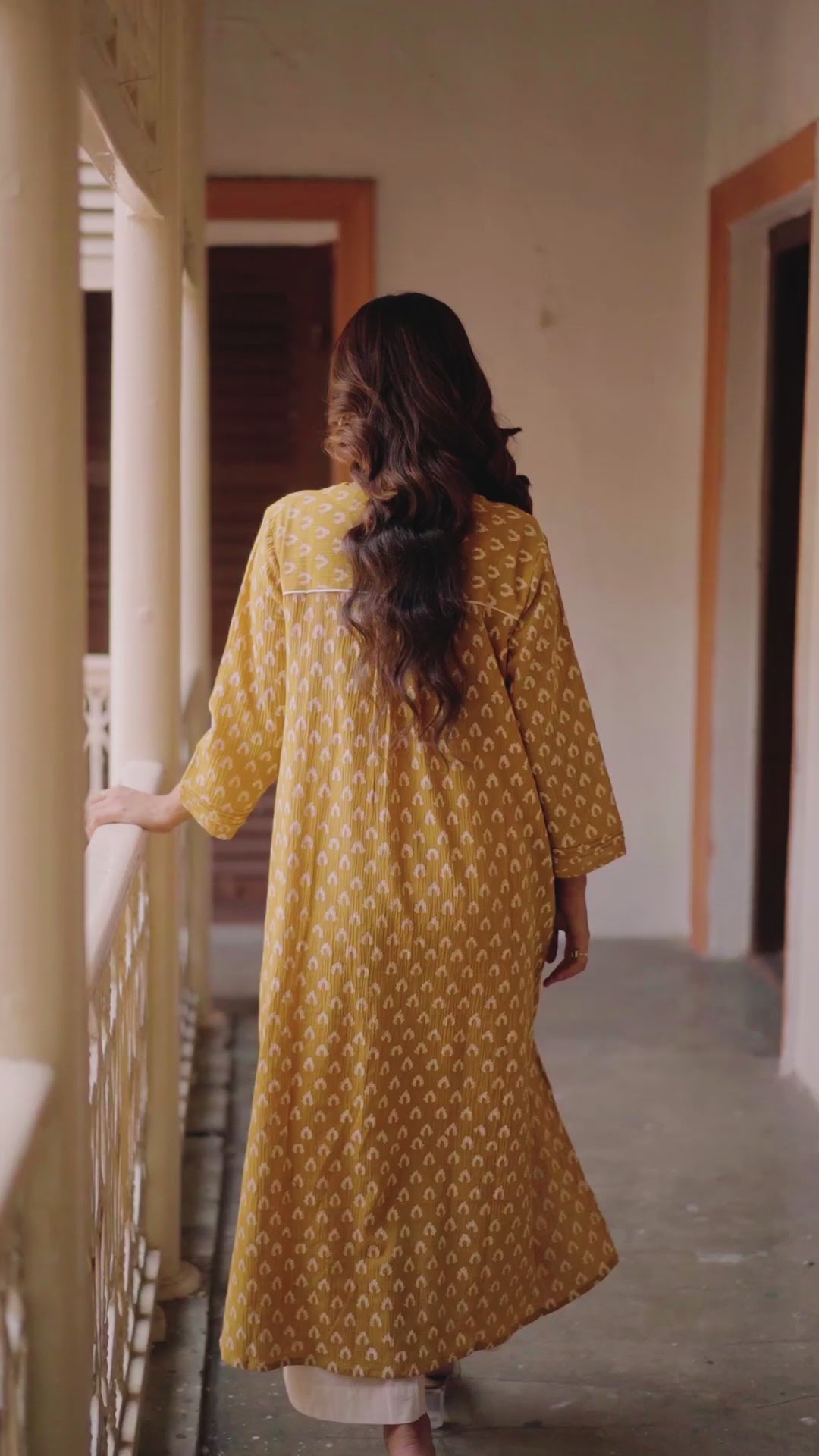 Oorja (Crinkled Cotton)