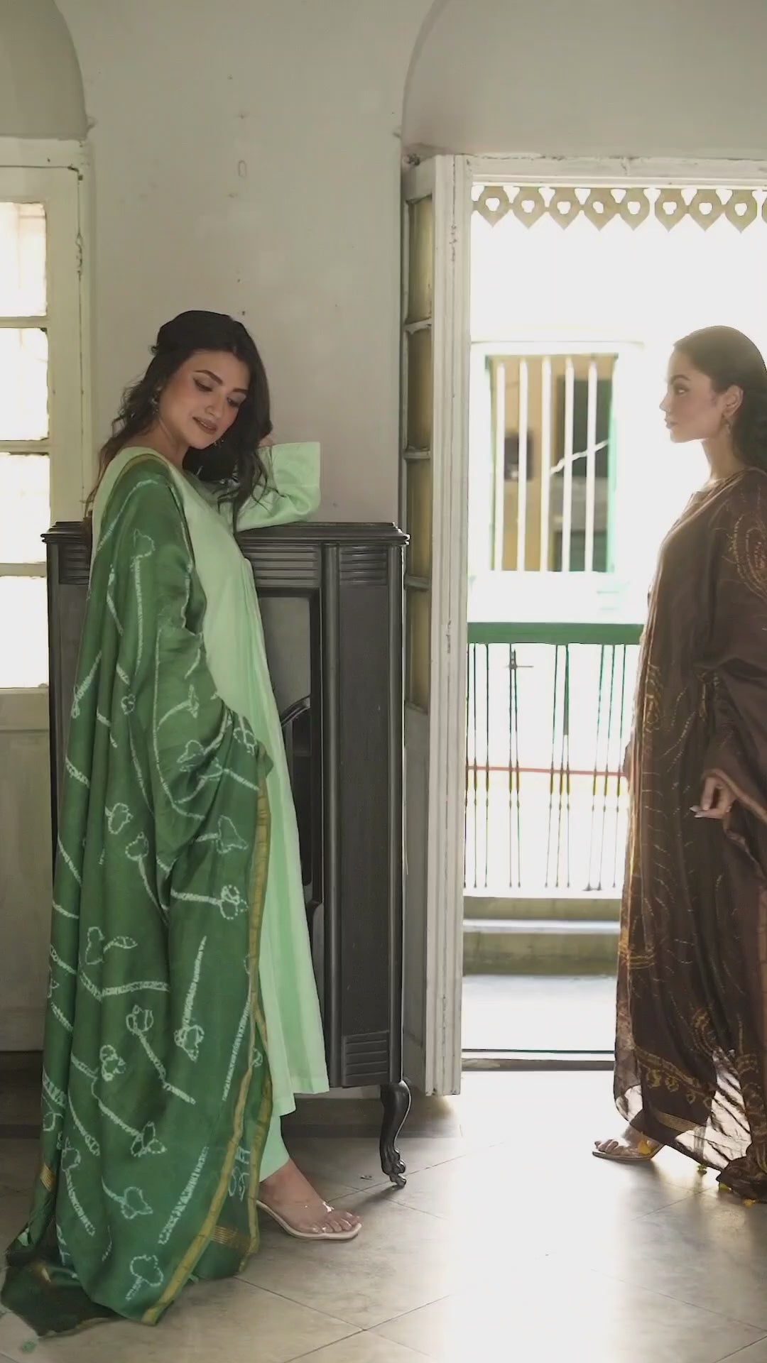 Seaglow (Mulmul Chanderi Bhandej, Tie Dye)