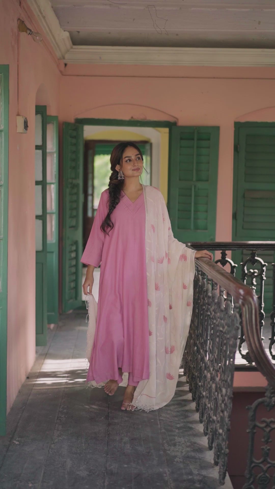 Blush Bloom (Mulmul Embroidered)