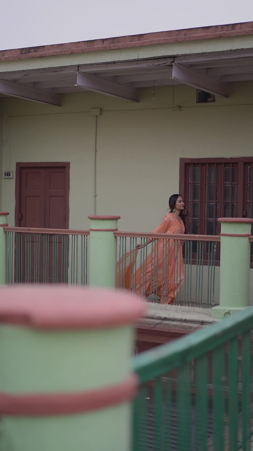 Apricot Mist (Mulmul Bhandej)