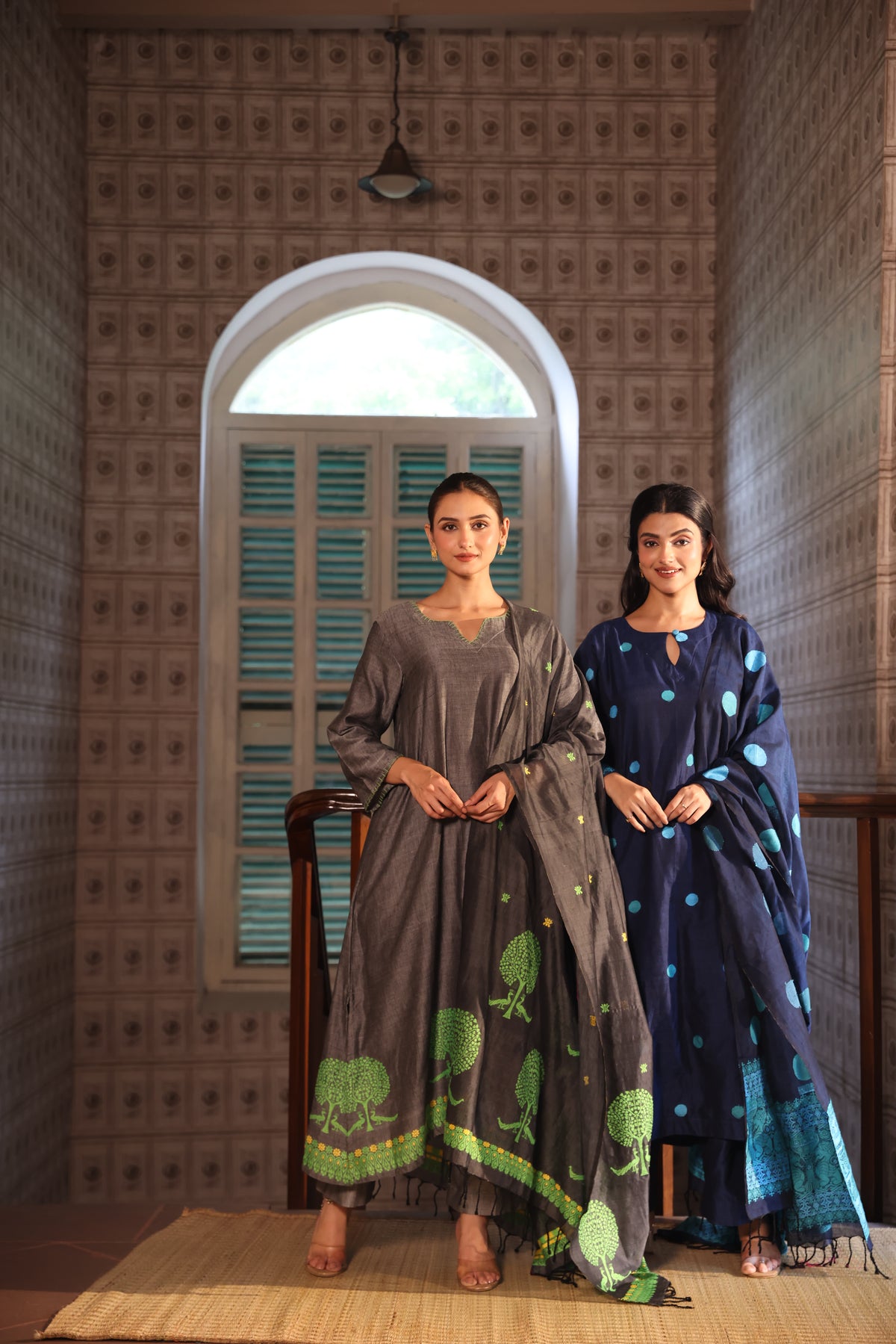 Mekhela - Indigo (Assamese Handloom)