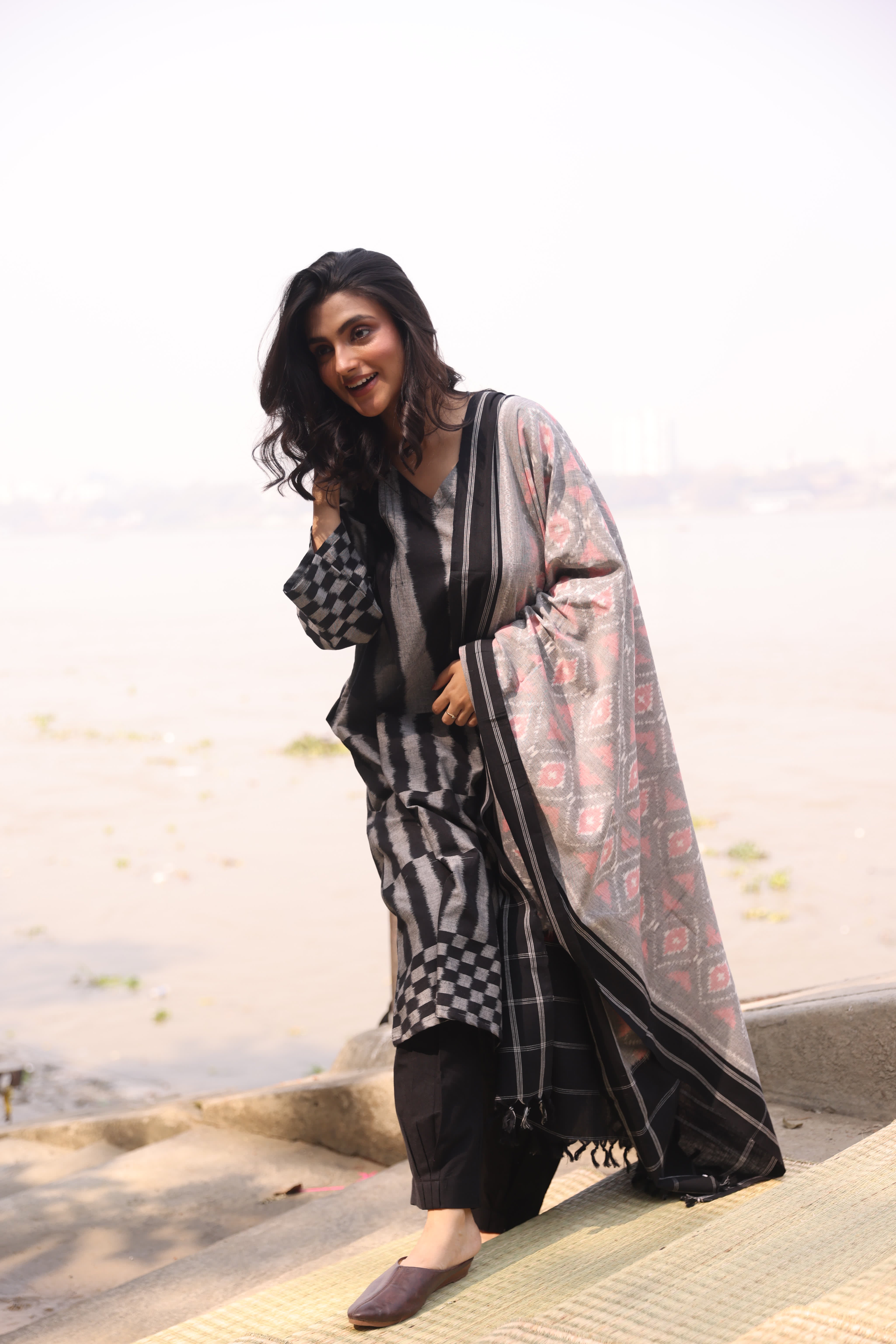 Sahaj - Black Pink (Ikat Handloom Cotton)